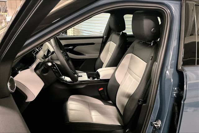Certified 2026 Land Rover Range Rover Evoque Dynamic SE AWD/4WD image 15