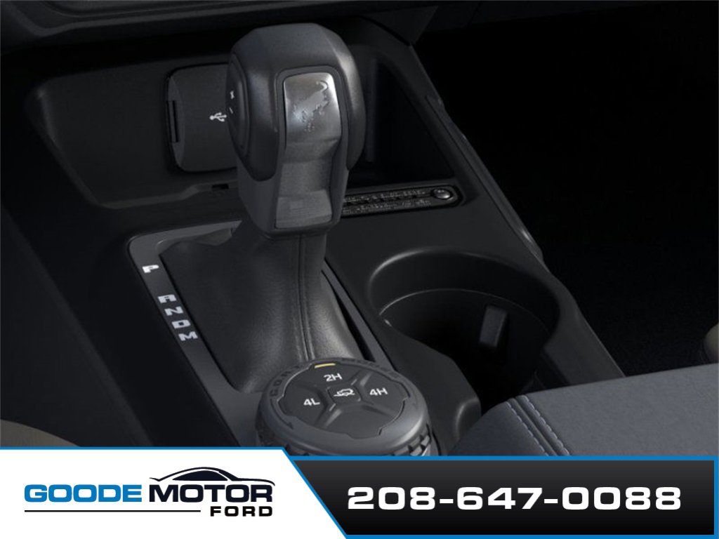 New 2025 Ford Bronco Outer Banks image 17