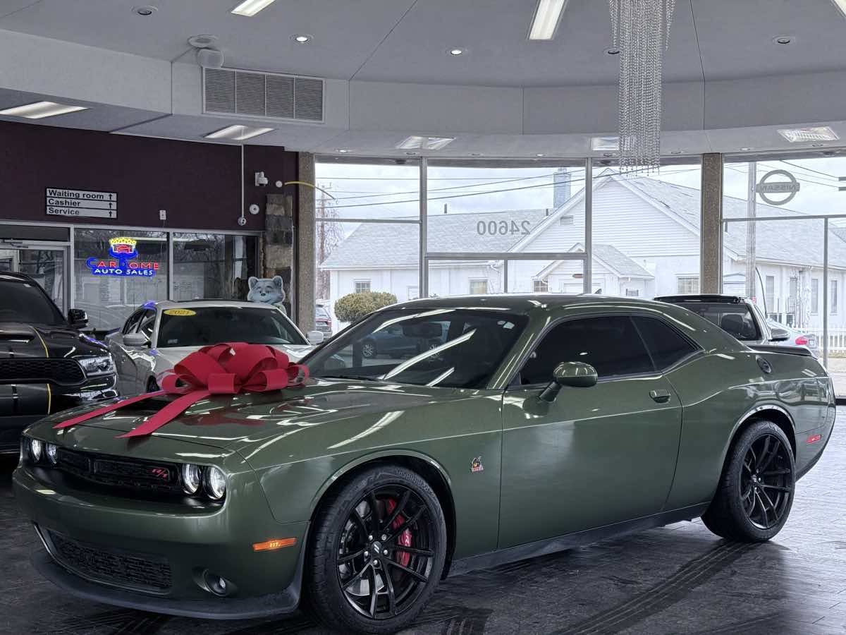 Used 2021 Dodge Challenger R/T Scat Pack w/ Dynamics Package image 2