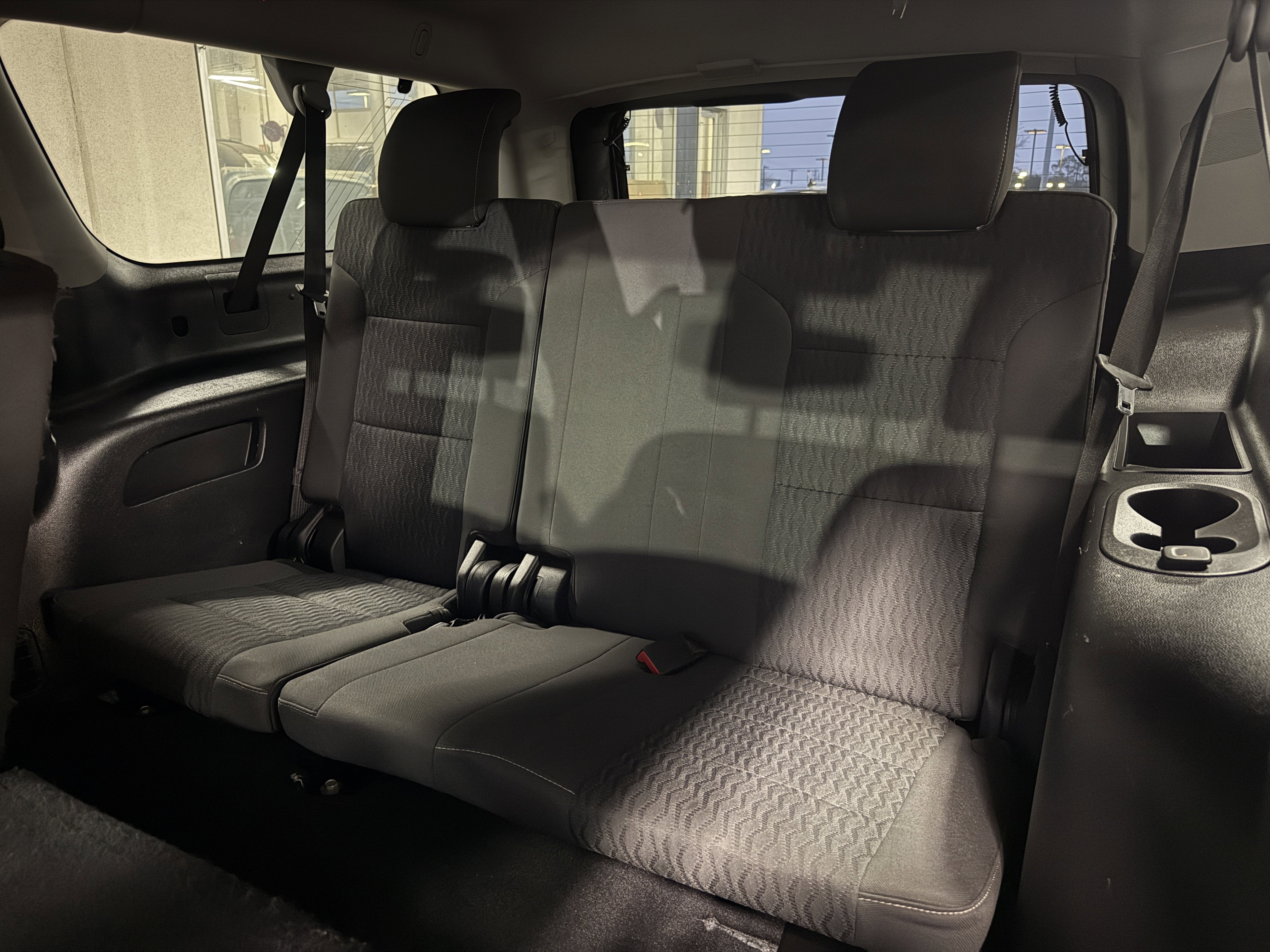 Used 2020 Chevrolet Suburban LS image 32