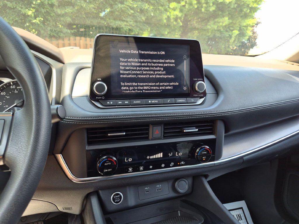 Certified 2023 Nissan Rogue SV AWD/4WD image 19