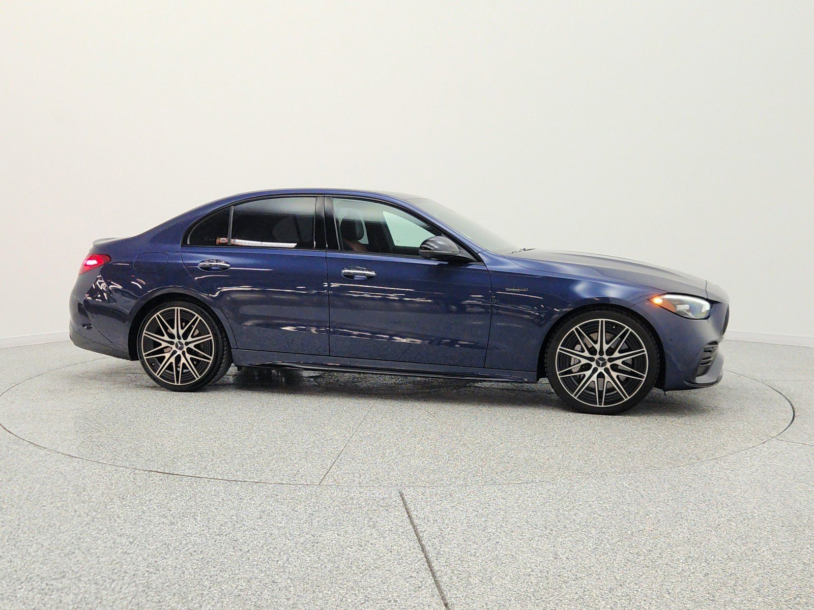 Used 2024 Mercedes-Benz C 43 AMG 4MATIC Sedan image 4