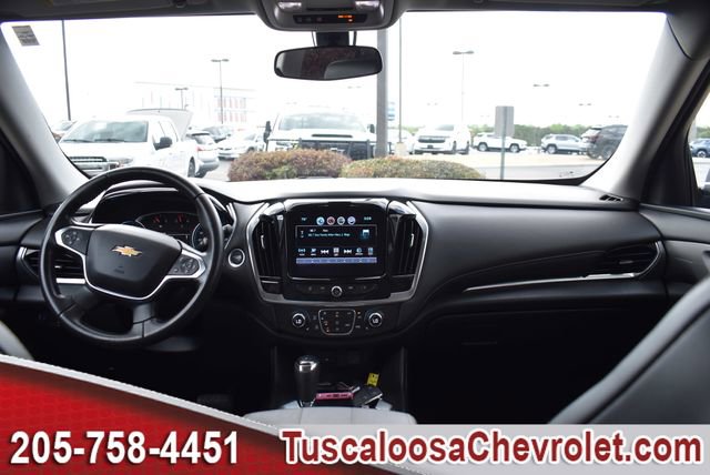Used 2019 Chevrolet Traverse LT image 3