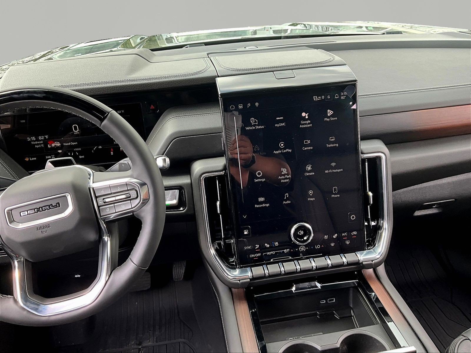 New 2026 GMC Yukon XL Denali w/ Denali Reserve Package AWD/4WD image 7
