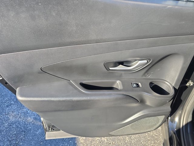 Used 2022 Hyundai Santa Cruz SEL image 9