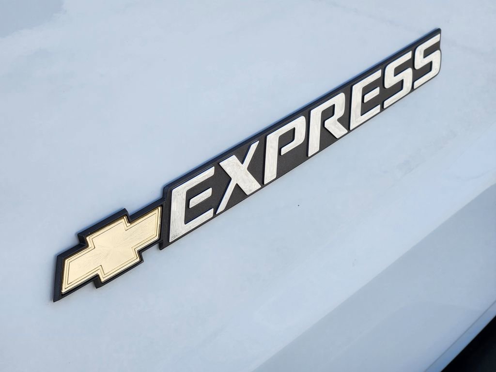 Certified 2025 Chevrolet Express 3500 LS RWD image 12