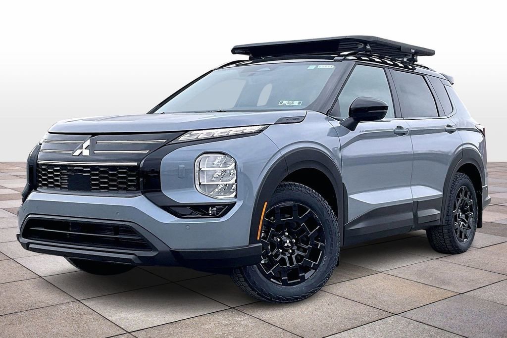 New 2026 Mitsubishi Outlander Trail Edition image 2