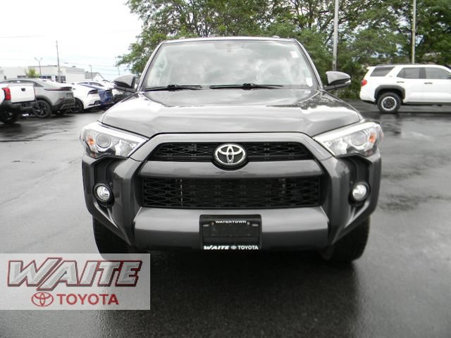 Used 2019 Toyota 4Runner SR5 Premium AWD/4WD image 6
