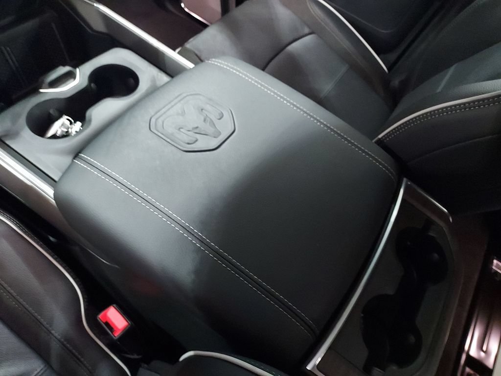 New 2026 RAM 2500 Laramie AWD/4WD image 27