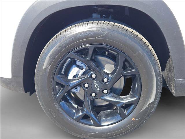 New 2026 Chevrolet Trax LT w/ Driver Confidence Package image 10