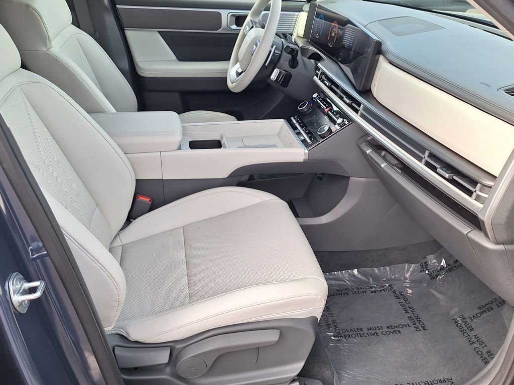 New 2025 Hyundai Santa Fe SEL image 25