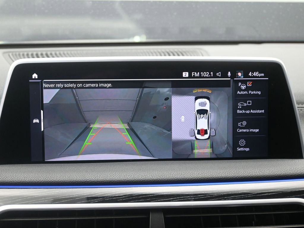 Used 2021 BMW 750i xDrive w/ M Sport Package AWD/4WD image 11