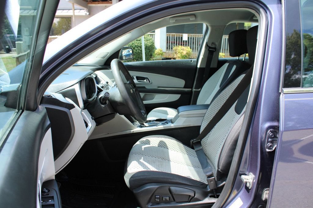 Used 2013 Chevrolet Equinox LS FWD image 13