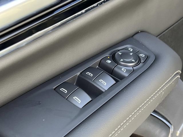 New 2026 GMC Yukon Elevation w/ Elevation Premium Package image 18