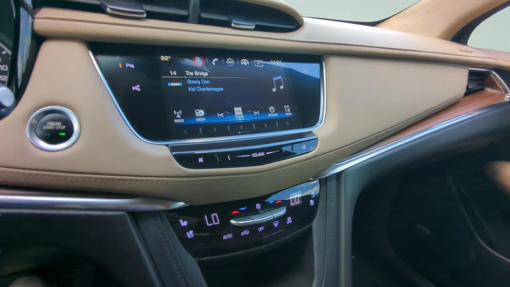 Used 2019 Cadillac XT5 Platinum image 24