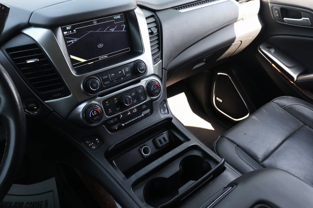 Used 2020 Chevrolet Suburban Premier RWD image 32