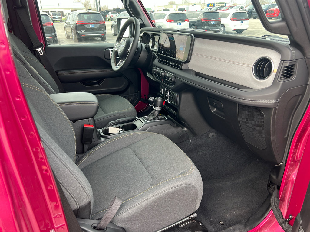 Used 2024 Jeep Wrangler Sahara w/ Dual Top Group image 12
