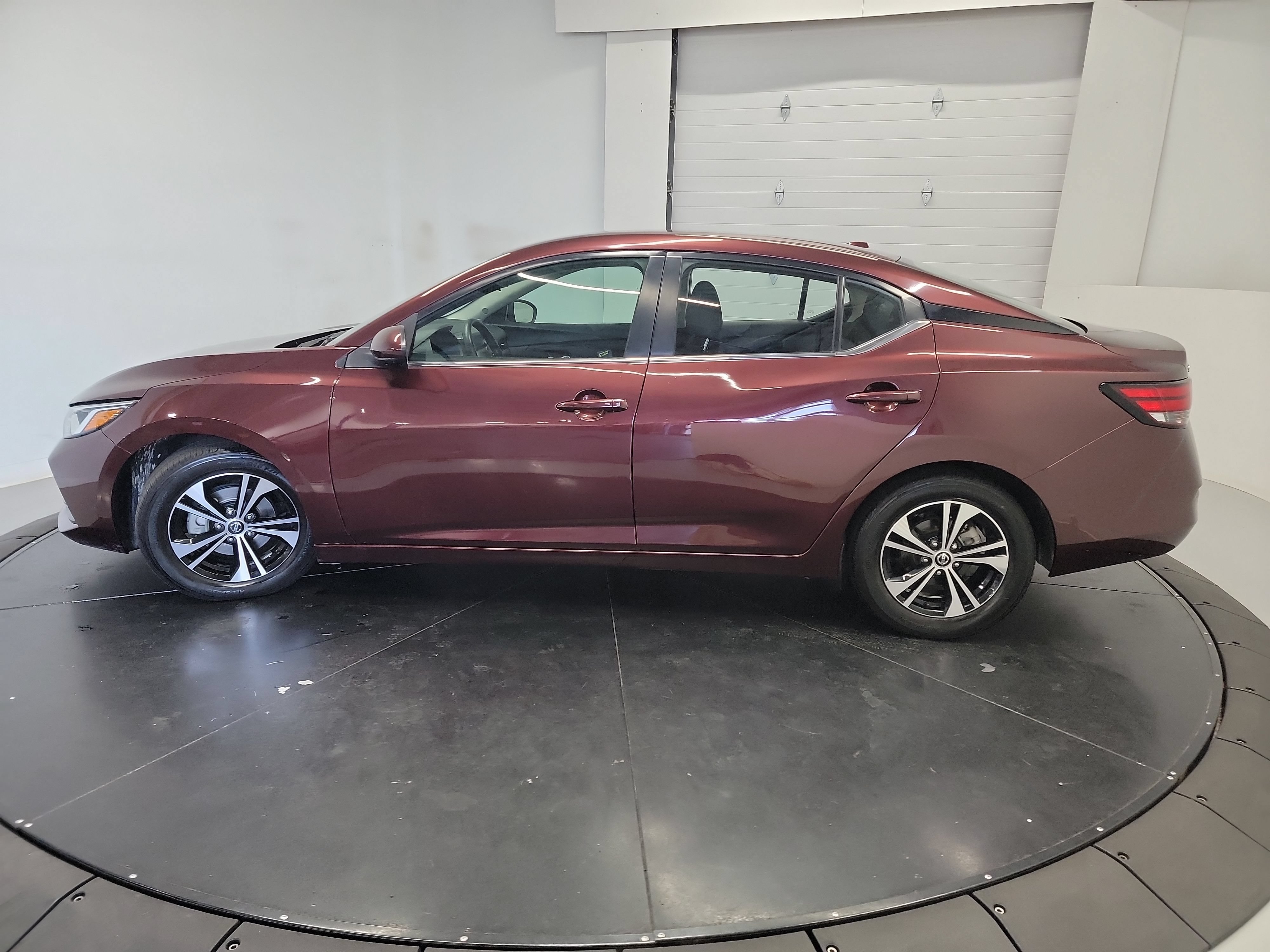 Used 2023 Nissan Sentra SV FWD image 4