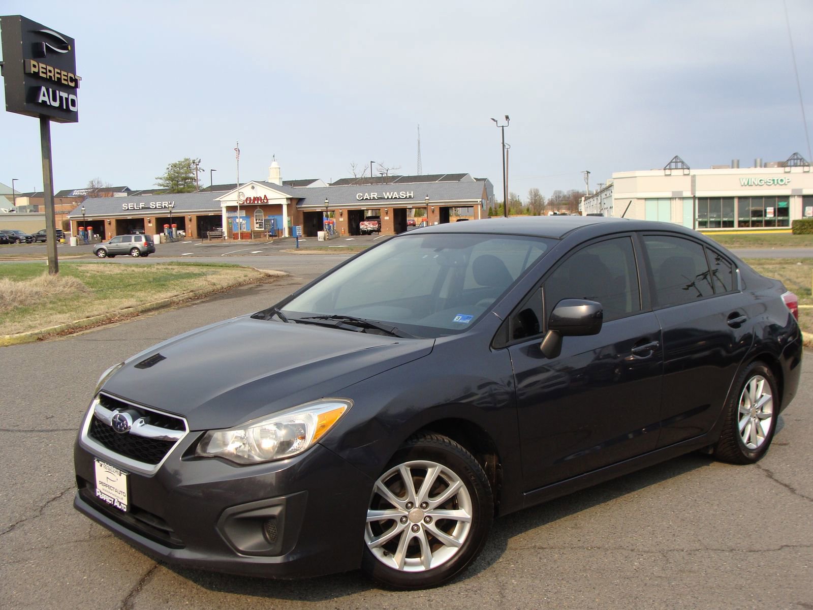 Used 2013 Subaru Impreza 2.0i Premium w/ Popular Pkg 2 image 3
