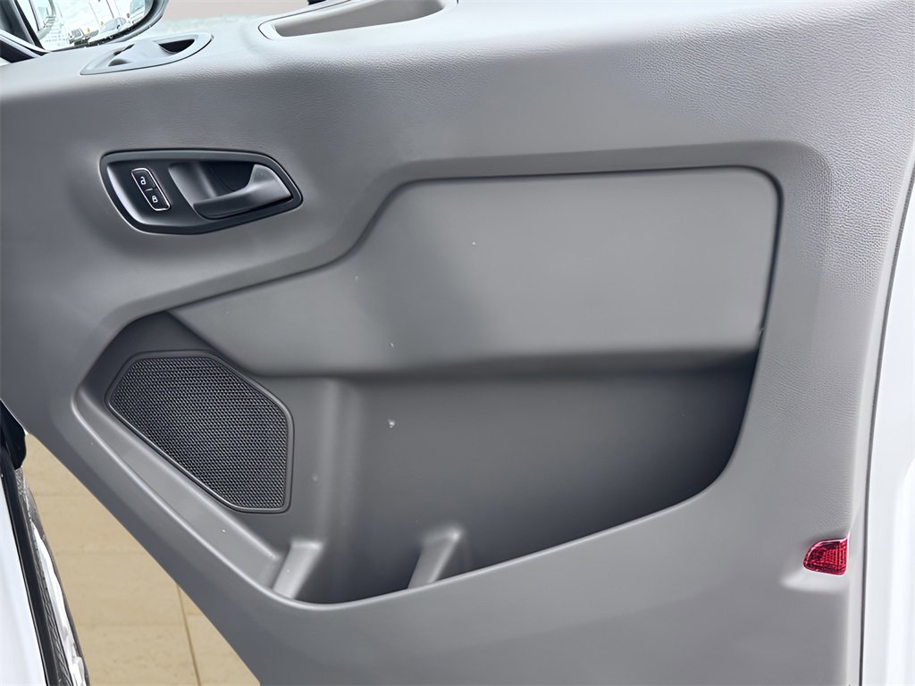 New 2026 Ford Transit 250 148 High Roof Extended image 27