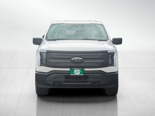 Used 2022 Ford F150 Lightning Pro image 2