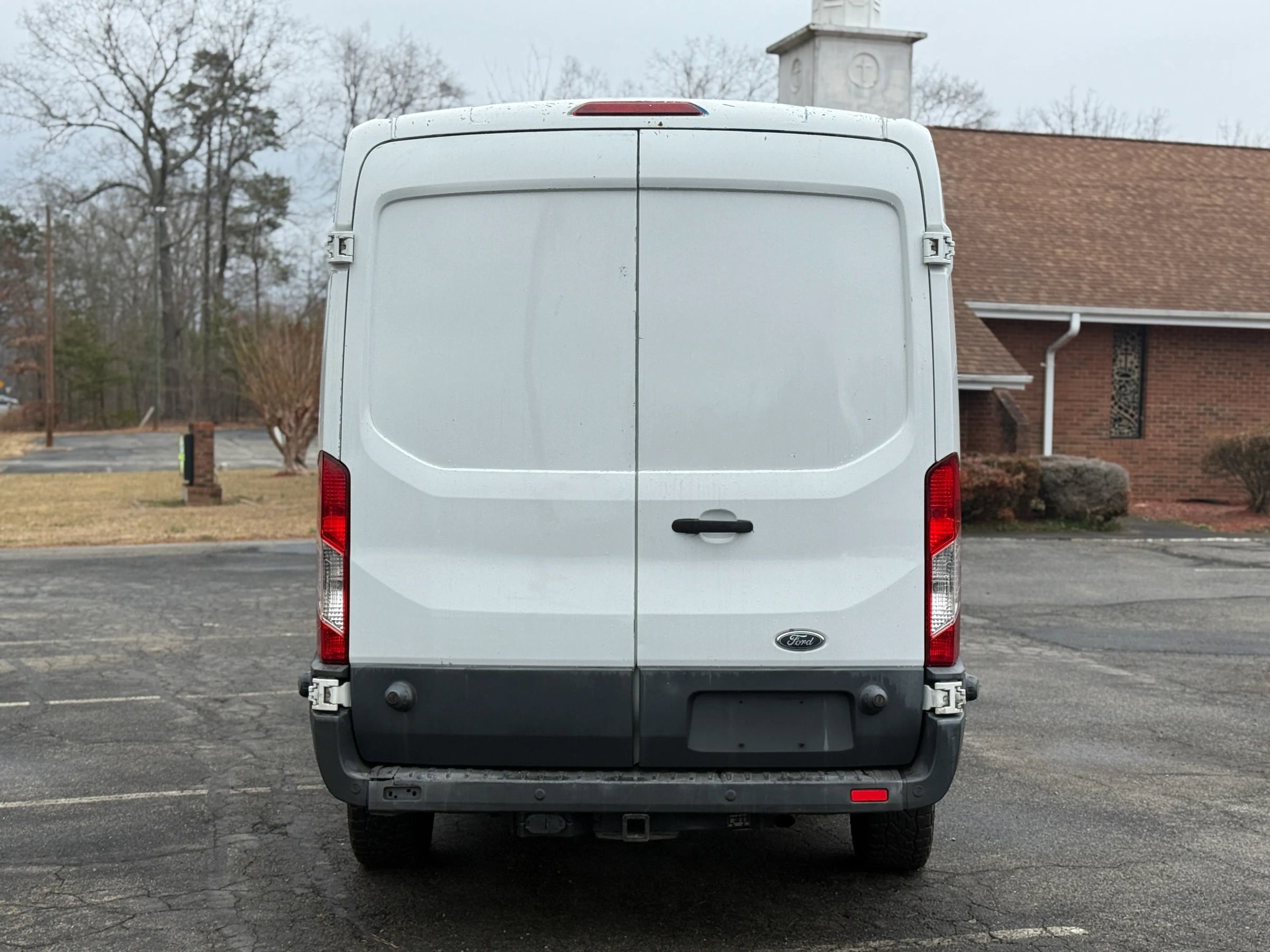 Used 2015 Ford Transit 350 148 Medium Roof RWD image 5