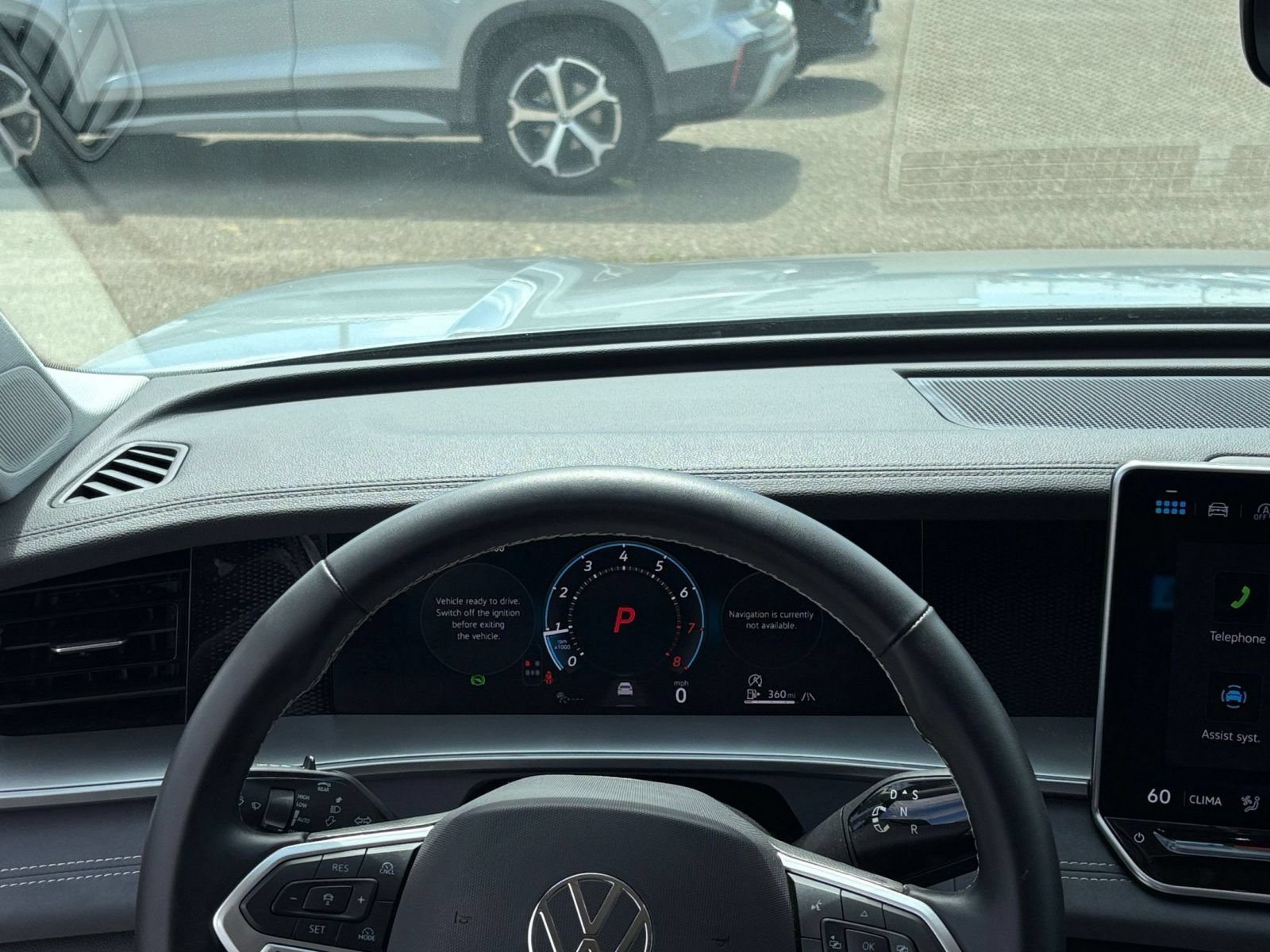 Used 2026 Volkswagen Tiguan SE AWD/4WD image 36