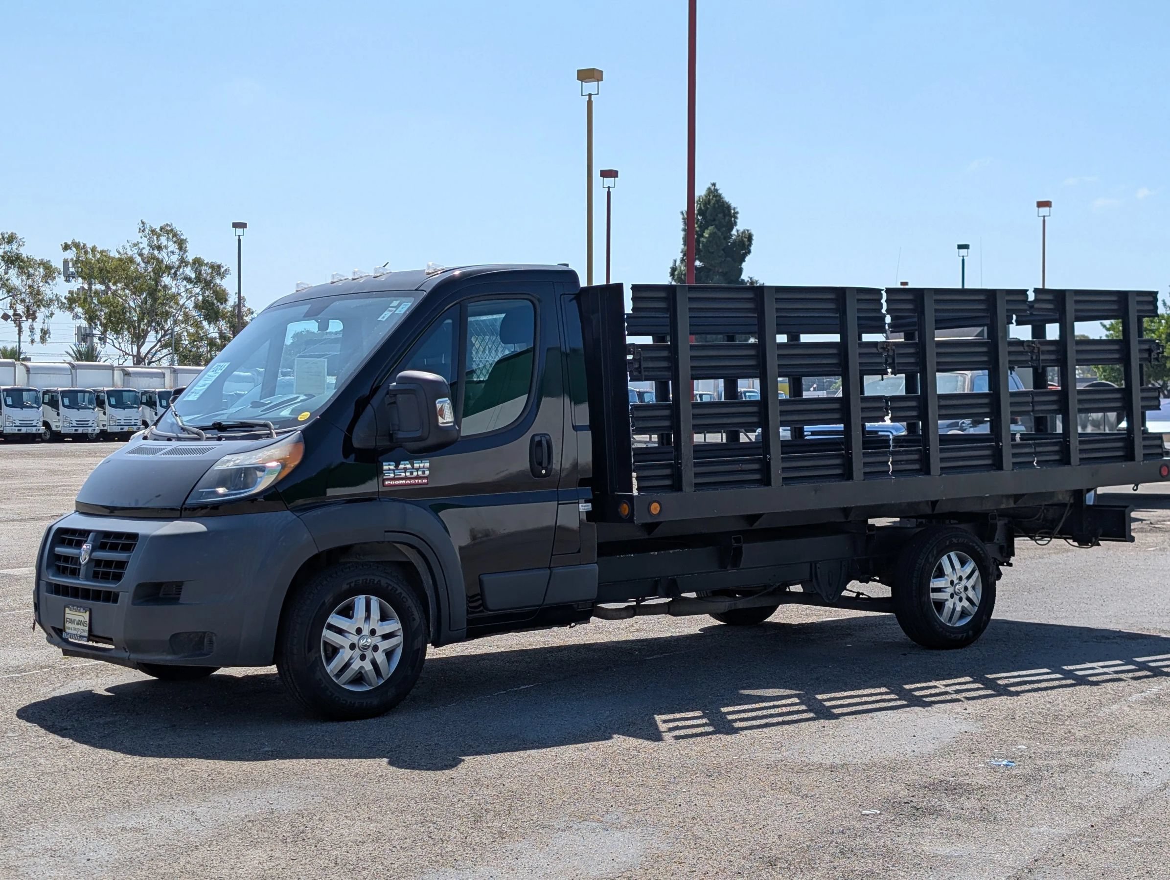 Used 2014 RAM ProMaster 3500 w/ Interior Convenience Group FWD image 3