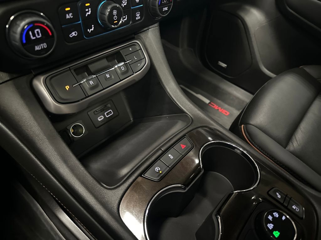 Certified 2023 GMC Acadia AT4 w/ Preferred Package AWD/4WD image 25