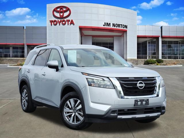 Used 2025 Nissan Pathfinder SL