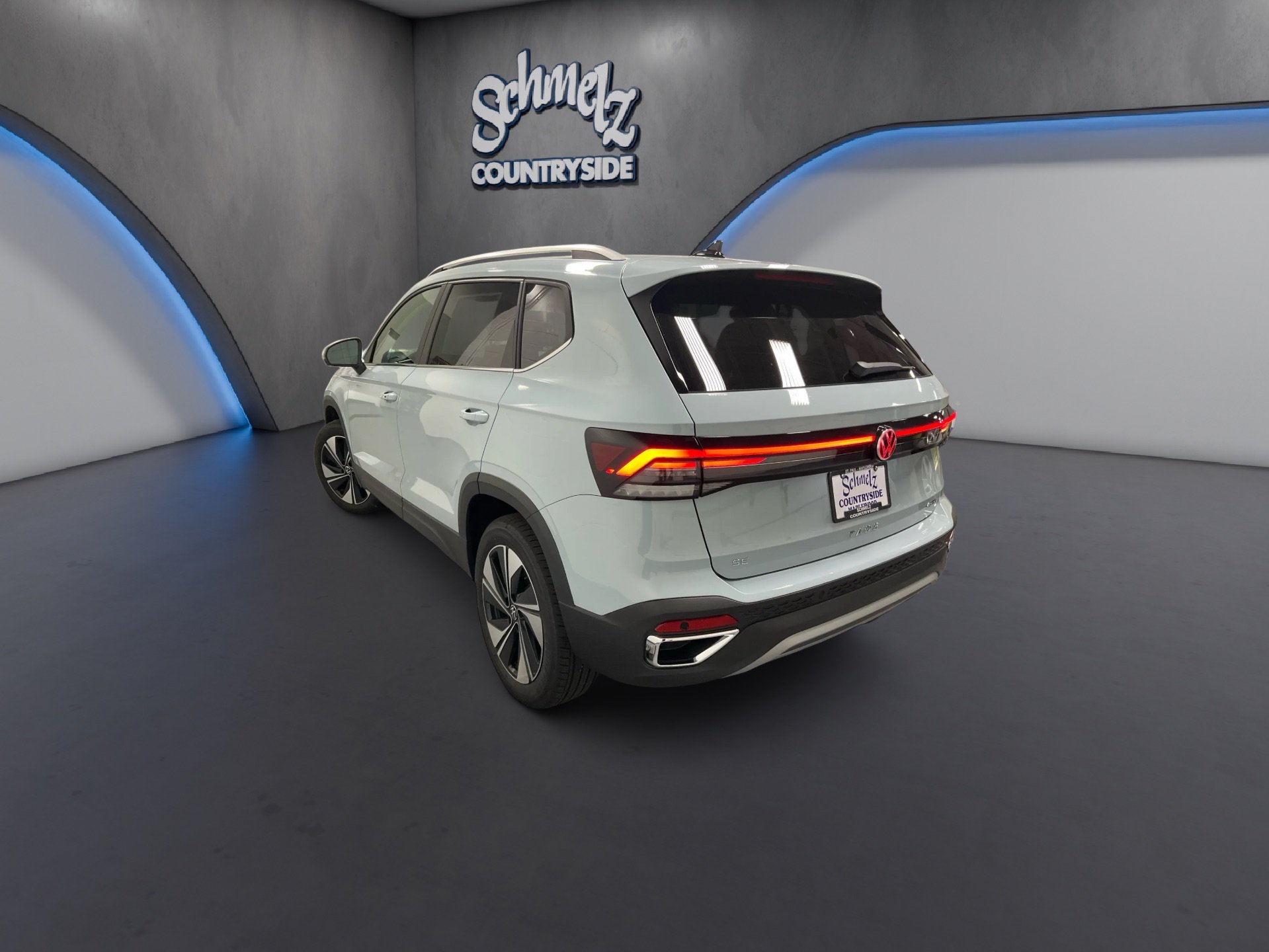 New 2026 Volkswagen Taos SE AWD/4WD image 9