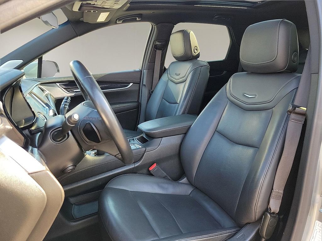 Used 2024 Cadillac XT5 Premium Luxury image 11