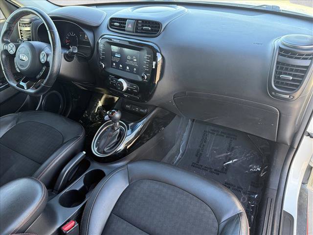 Used 2018 Kia Soul ! image 13