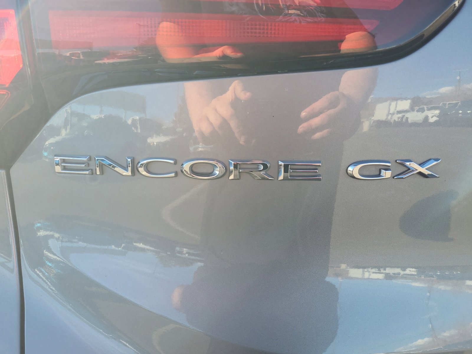 Used 2023 Buick Encore GX Preferred image 25