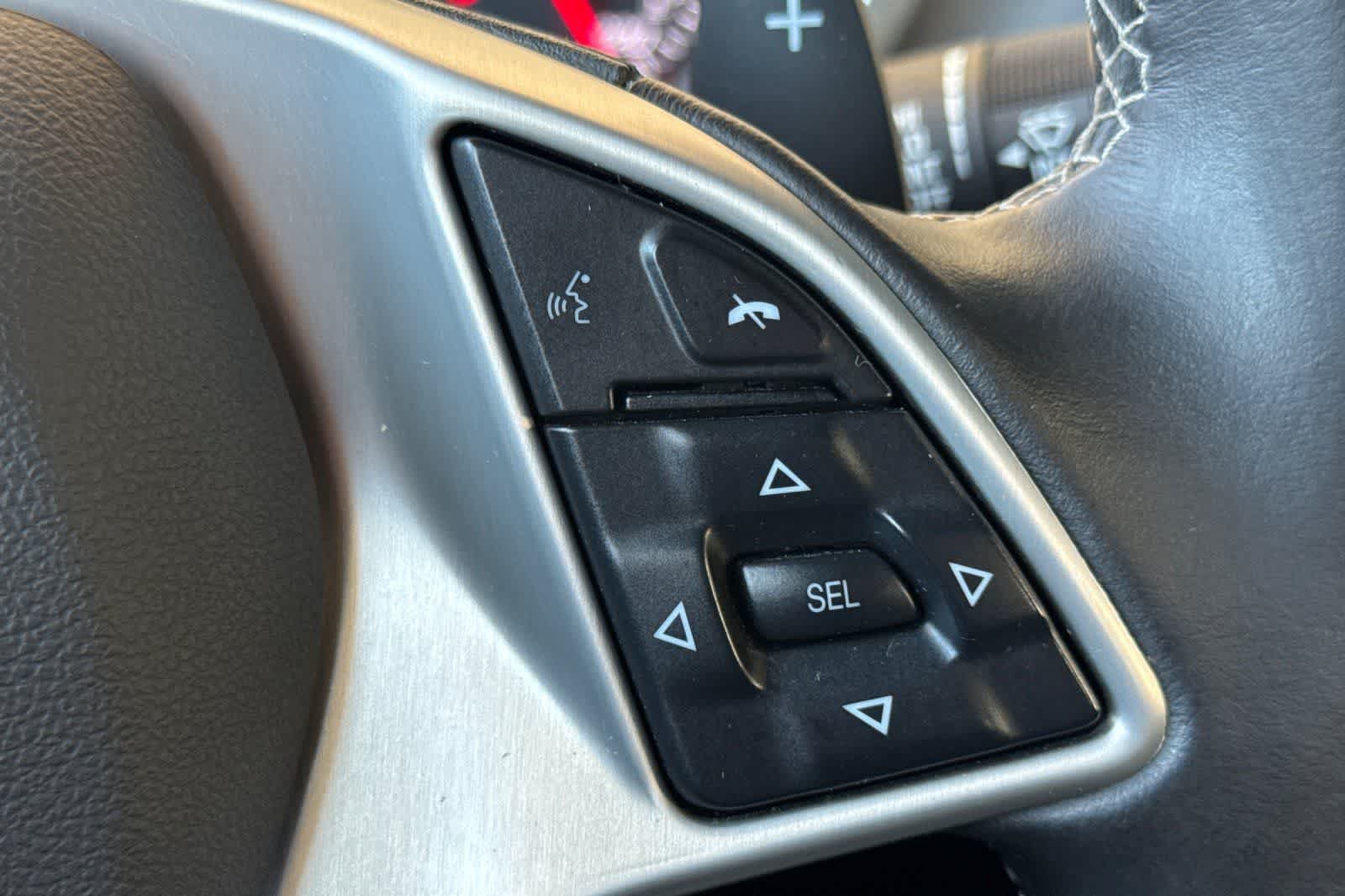 Used 2019 Chevrolet Corvette Stingray Coupe w/ Carbon Flash Badge Package RWD image 24
