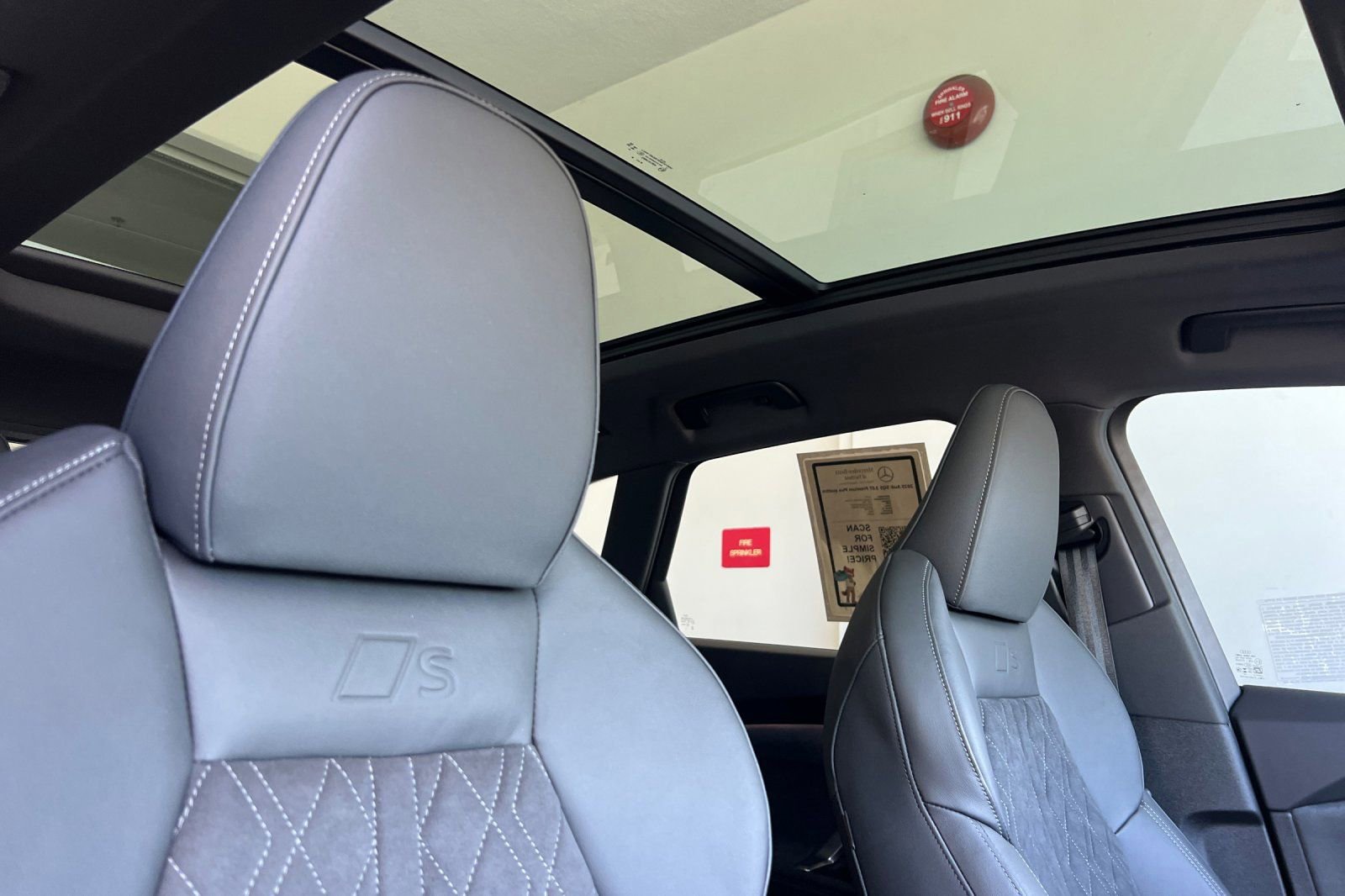 Used 2025 Audi SQ5 Premium Plus AWD/4WD image 19