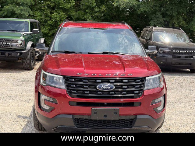 Used 2017 Ford Explorer Sport w/ Equipment Group 401A AWD/4WD image 2