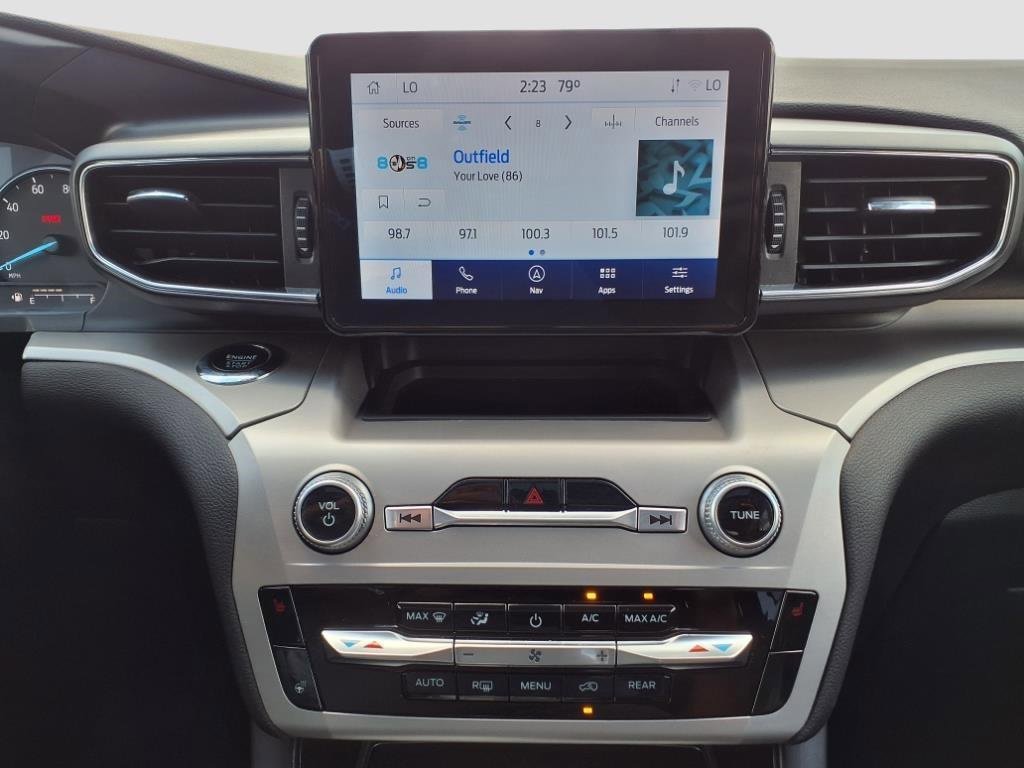 Certified 2022 Ford Explorer XLT w/ Equipment Group 202A image 23