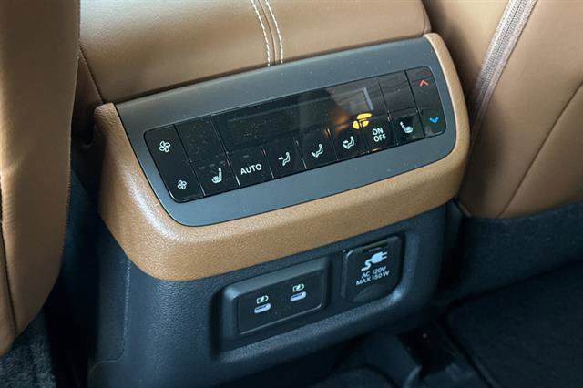 New 2026 Nissan Pathfinder Platinum image 14