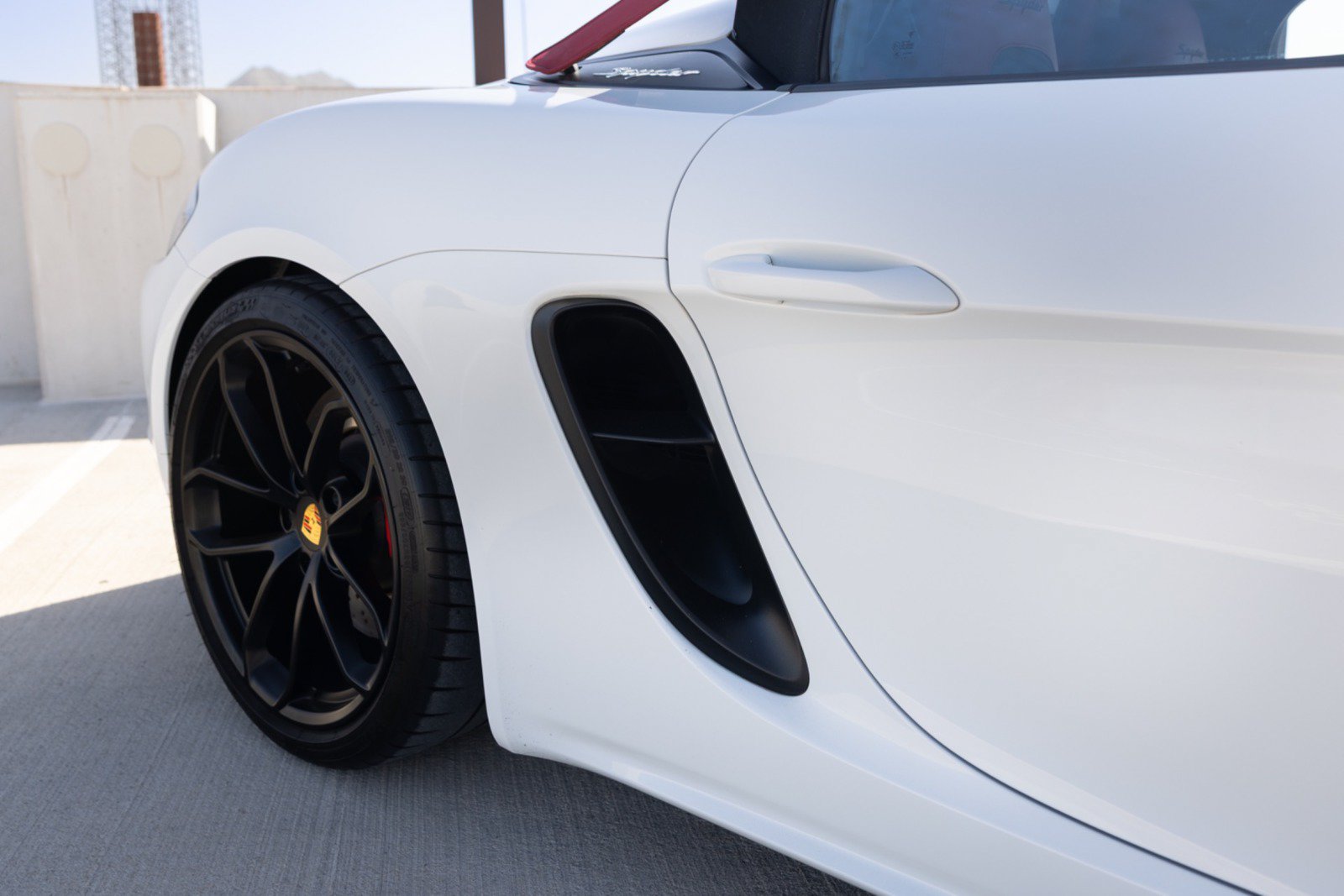 Used 2020 Porsche 718 Boxster Spyder RWD image 22