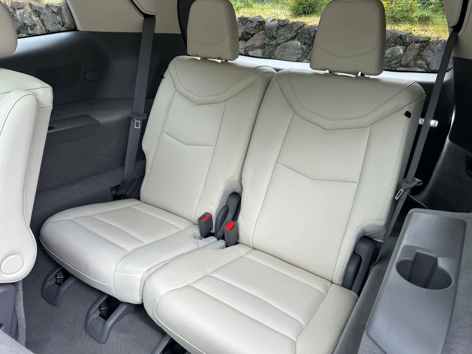 Used 2023 Cadillac XT6 Premium Luxury w/ Technology Package AWD/4WD image 13