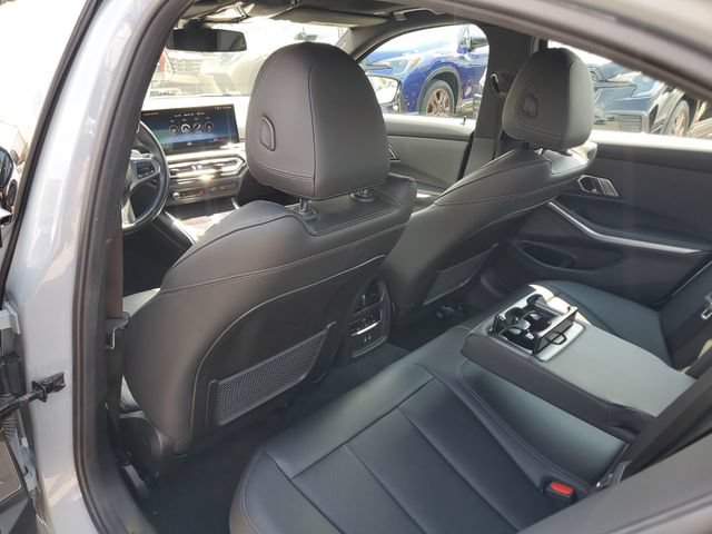 Used 2023 BMW 330i Sedan w/ M Sport Package RWD image 10