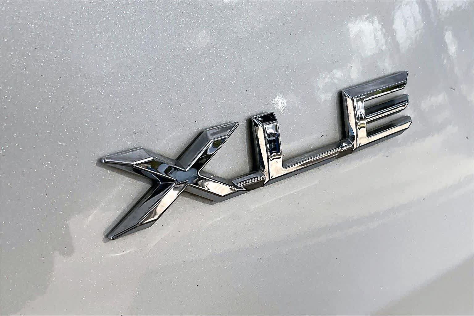 Used 2024 Toyota Grand Highlander AWD image 10