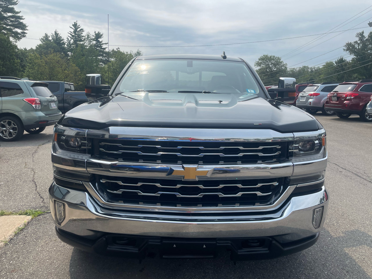 Used 2017 Chevrolet Silverado 1500 LTZ w/ Max Trailering Package image 2