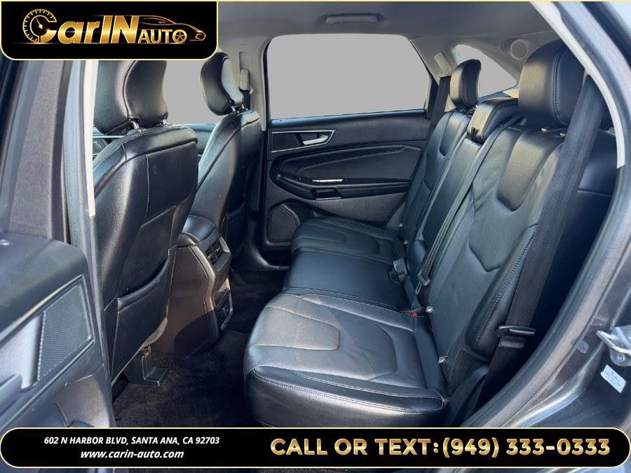 Used 2018 Ford Edge Titanium image 9