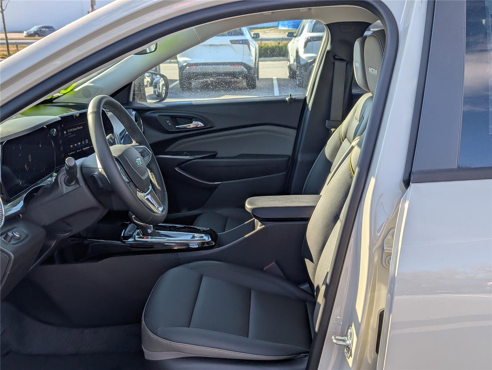 New 2026 Chevrolet Trax ACTIV FWD image 11