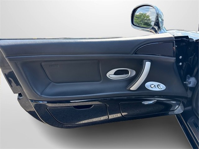 Used 2002 BMW Z8 image 18