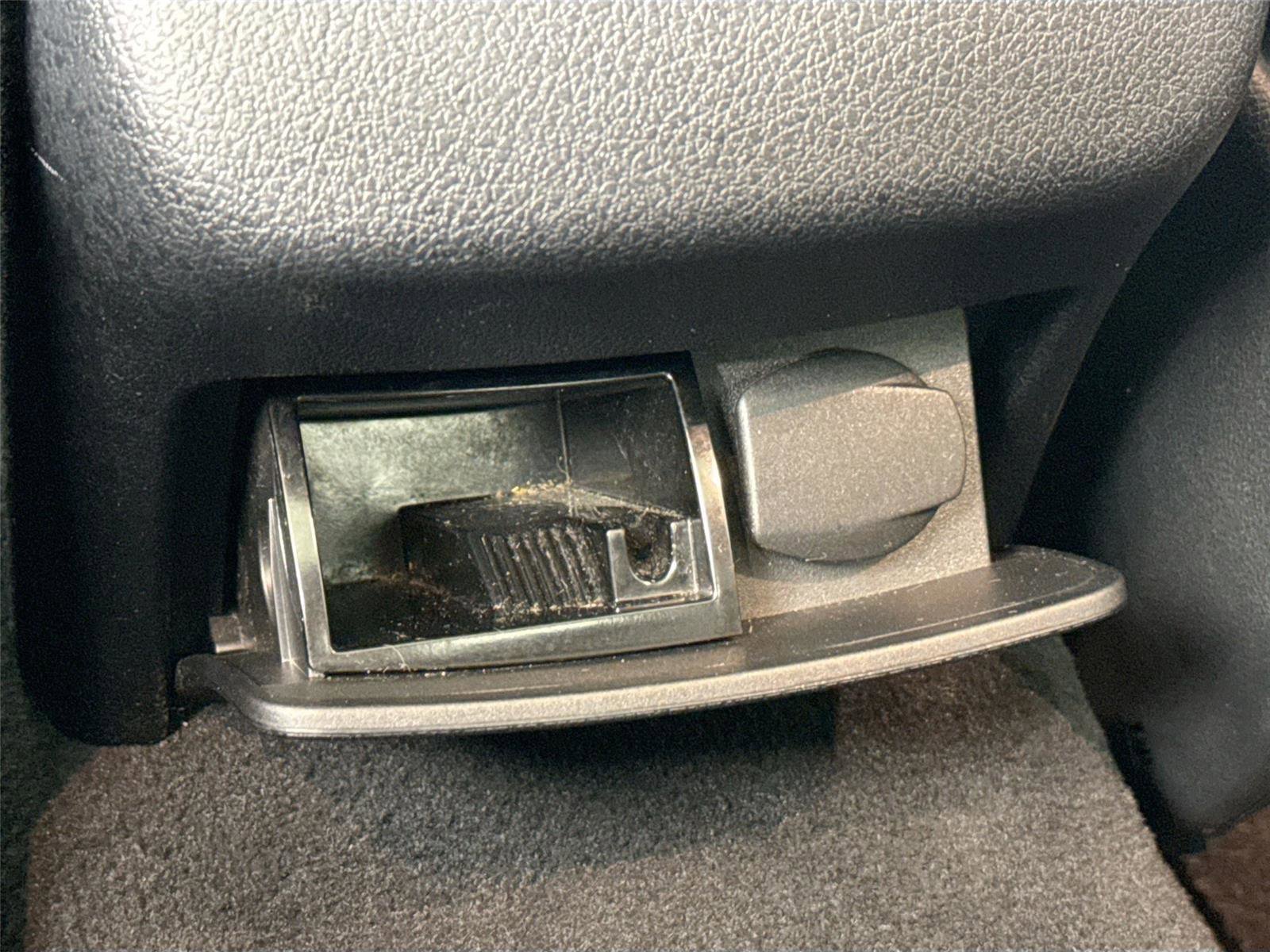 Used 2022 Mercedes-Benz E 53 AMG 4MATIC Sedan image 40