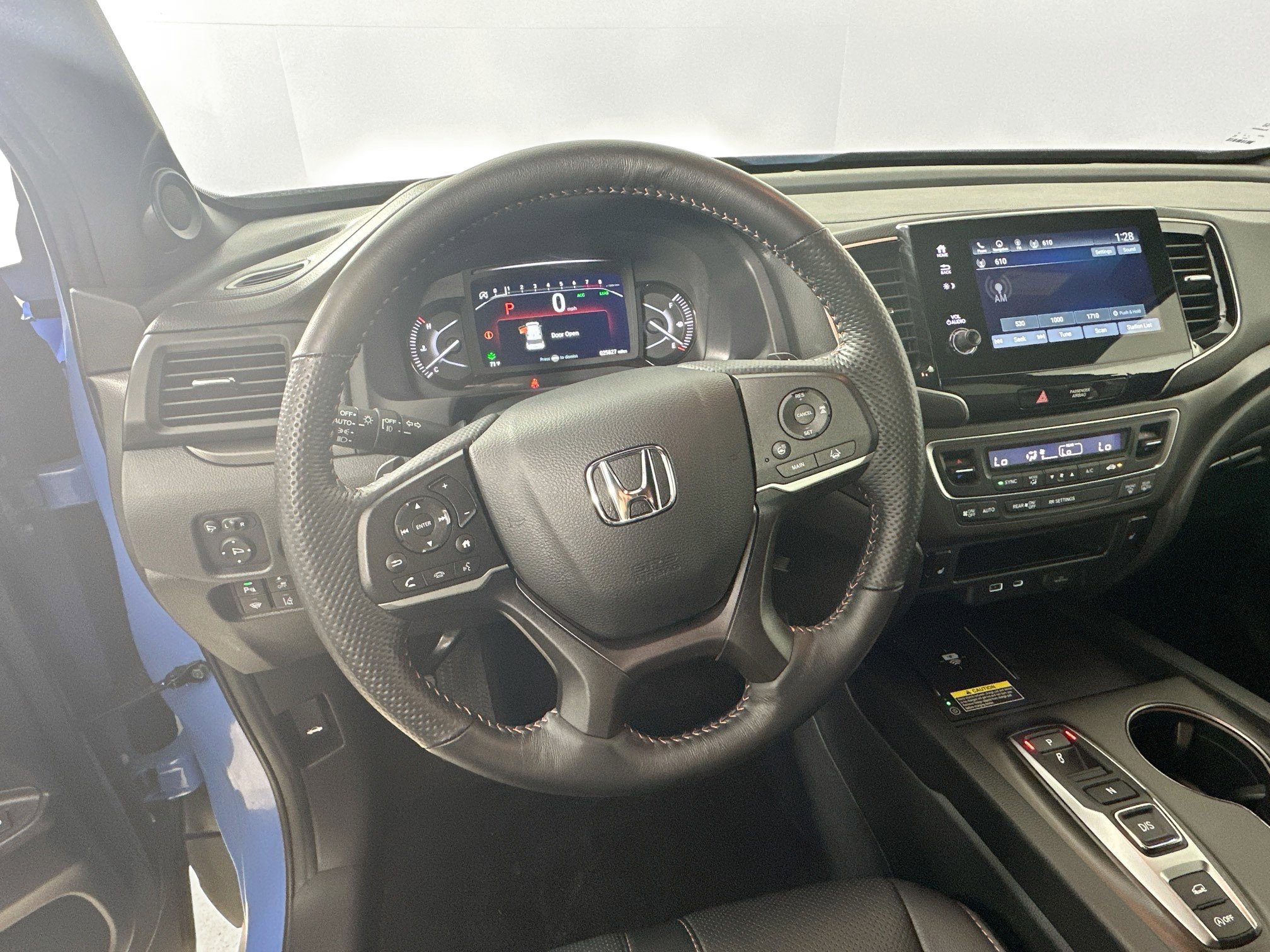 Used 2025 Honda Passport TrailSport image 12