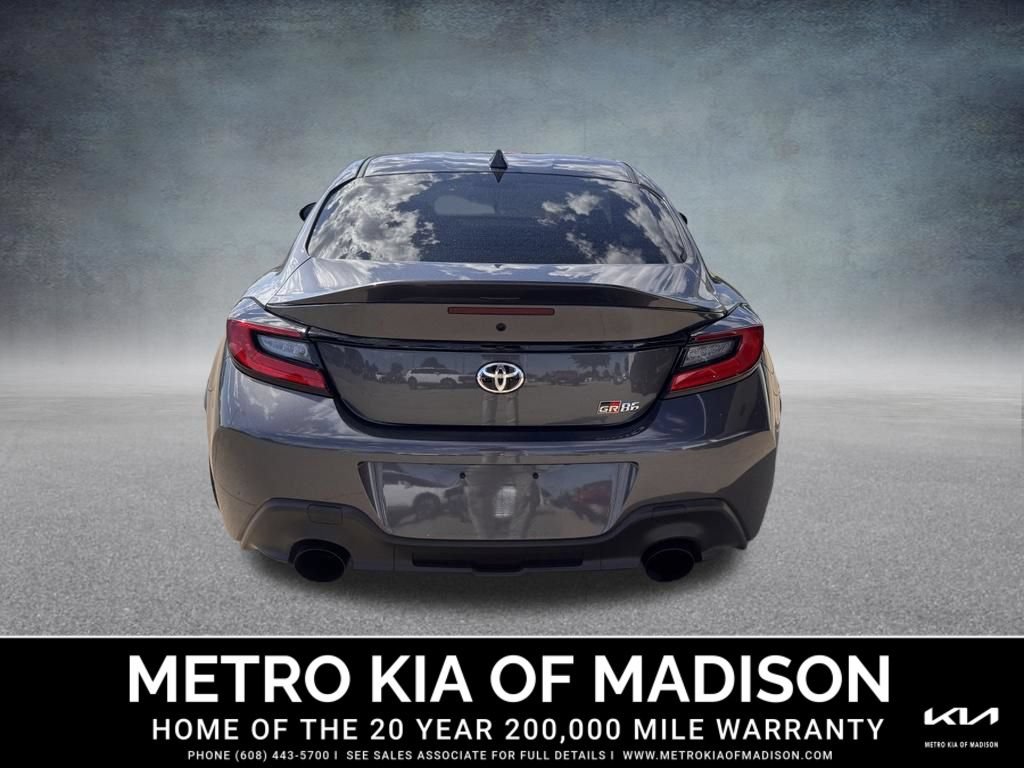 Used 2023 Toyota GR86 Premium RWD image 5